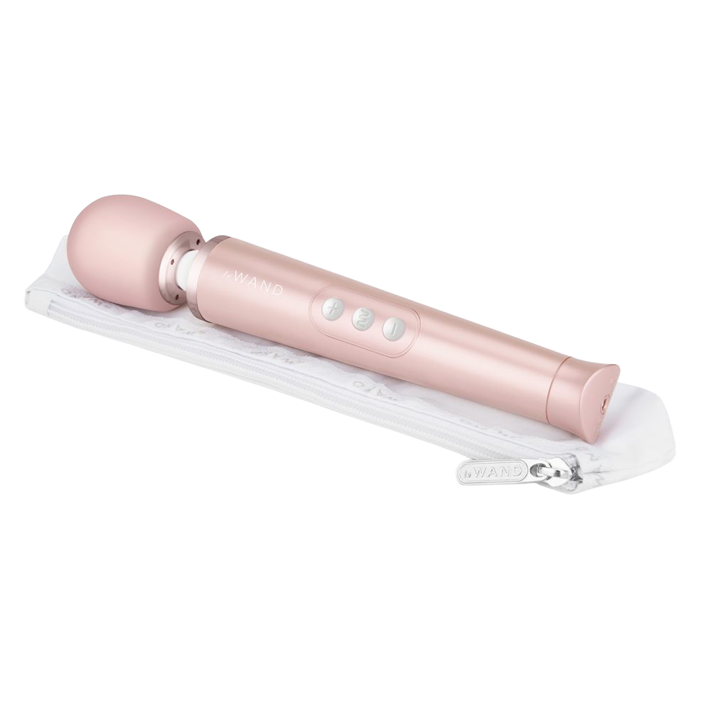 Le Wand Petite Gold Travel Rechargeable Wand